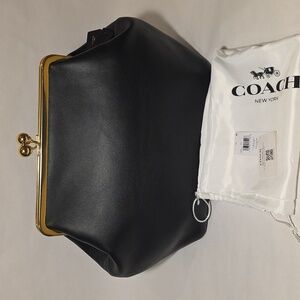 COACH Large Kisslock Frame